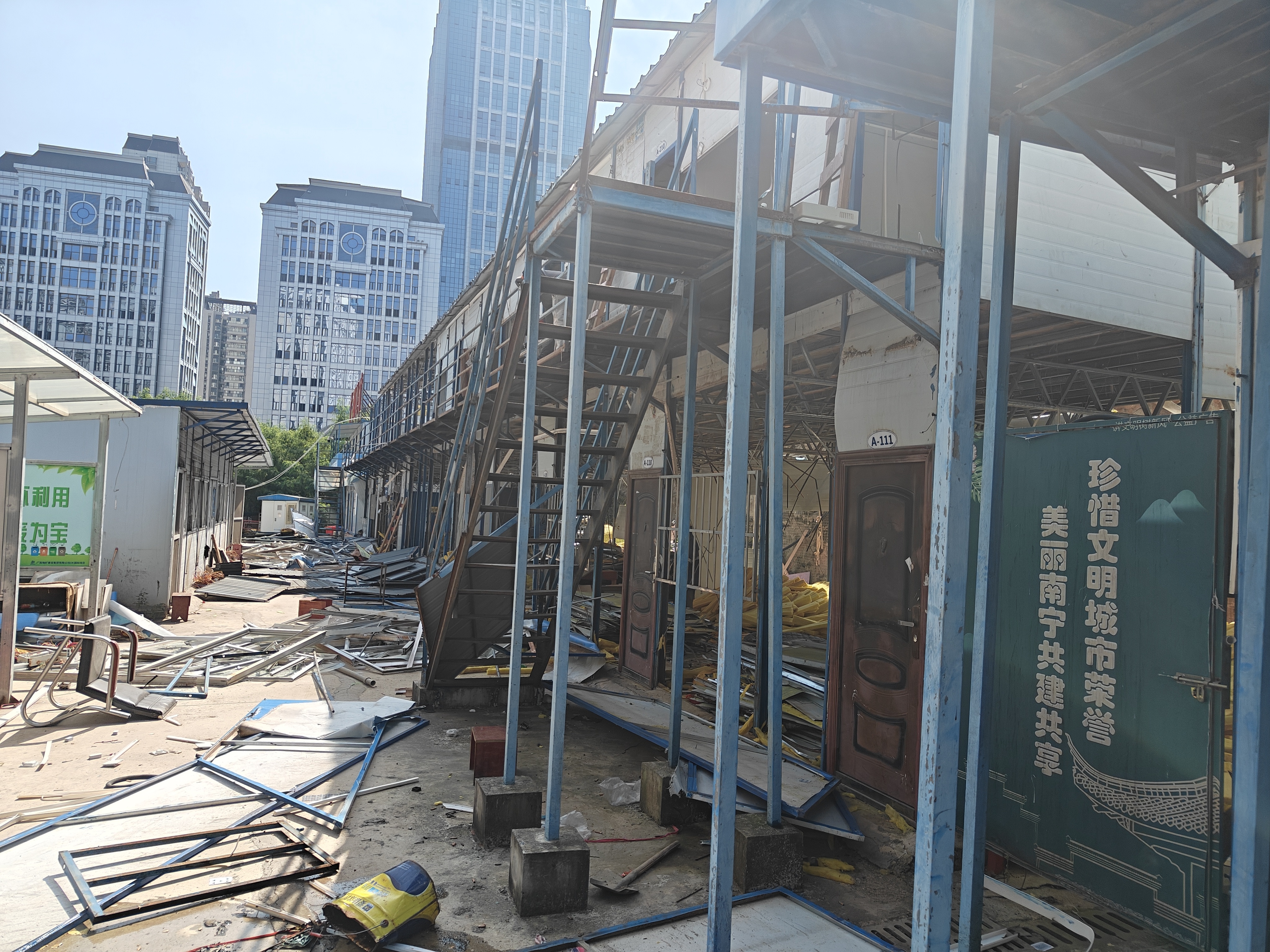 宁明2026年7月活动板房材料排名榜：哪个品牌最能省钱又耐用？